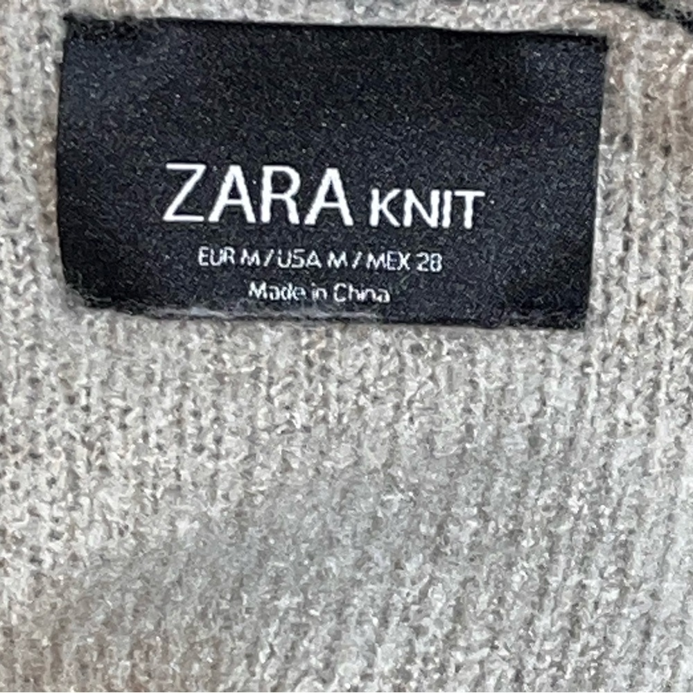 Zara Knit Open Drape Front Wool Blend
Cardigan Sweater Jacket size medium - Picture 9 of 9